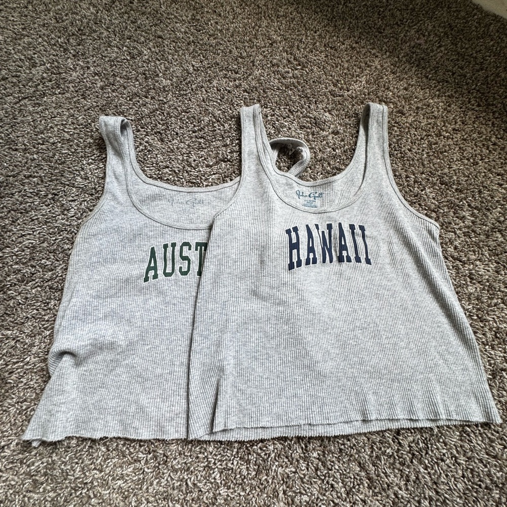 Gray Tank Tops with Graphic Print